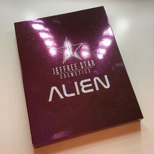 Jeffree Star Alien Palette